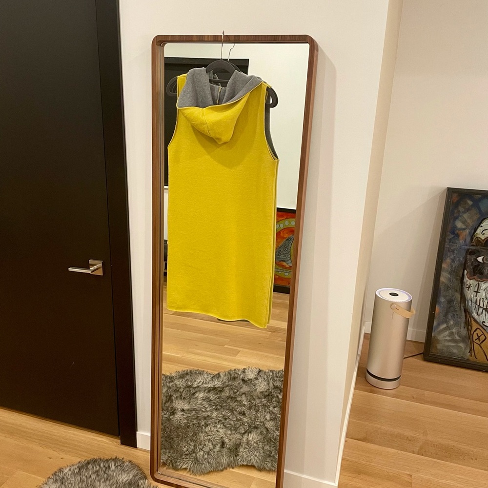 RAIN Size M Yellow/Gray Hooded Sweater Vest
